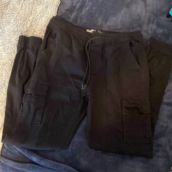 Brand ,Brooklyn cloth, size small, never worn; brand new, joggers - Picture 5 of 7